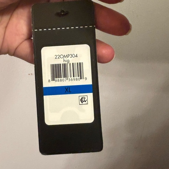 Guess Vibrant Yellow Hooded Puffer Coat - Picture 4 of 10